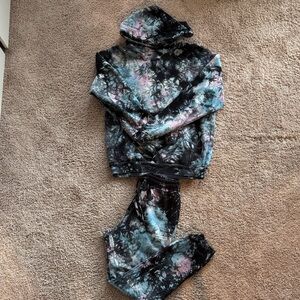 TALENTLESS Tie-Dye Sweatpants & Hoodie Set - Black, Blue, Pink
